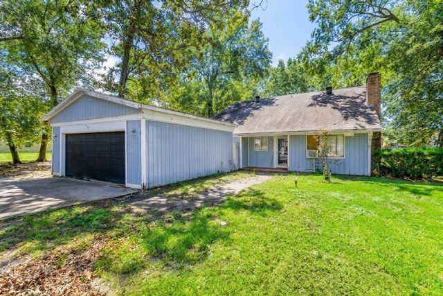 292 Autumn Lane, Livingston, TX 77351