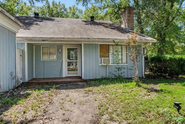 292 Autumn Lane, Livingston, TX 77351