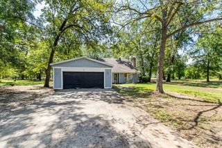 292 Autumn Lane, Livingston, TX 77351