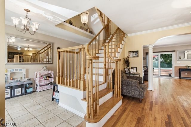 99 Morgan Pl, North Arlington Boro, NJ 07031