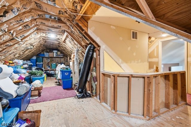 99 Morgan Pl, North Arlington Boro, NJ 07031