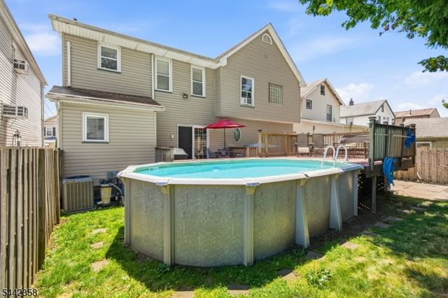 99 Morgan Pl, North Arlington Boro, NJ 07031