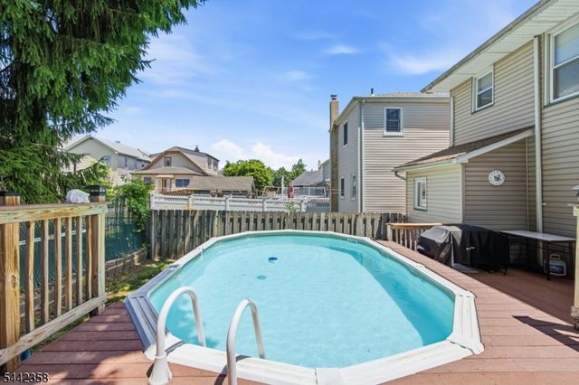 99 Morgan Pl, North Arlington Boro, NJ 07031