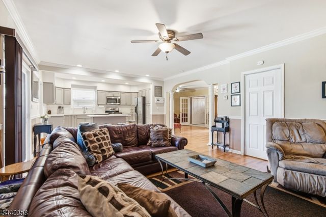 99 Morgan Pl, North Arlington Boro, NJ 07031
