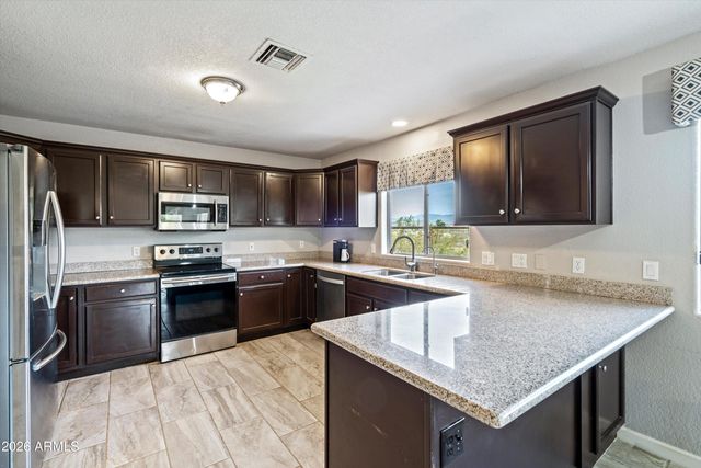 2316 W White Spar Road, New River, AZ 85087