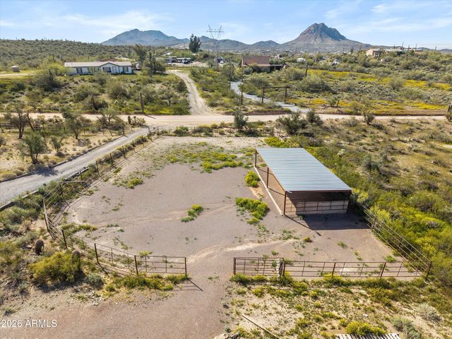 2316 W White Spar Road, New River, AZ 85087