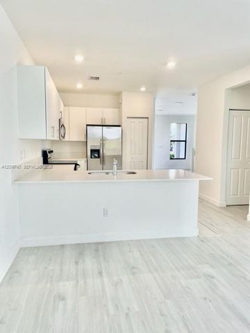 269 SW 159th Court, Pembroke Pines, FL 33027