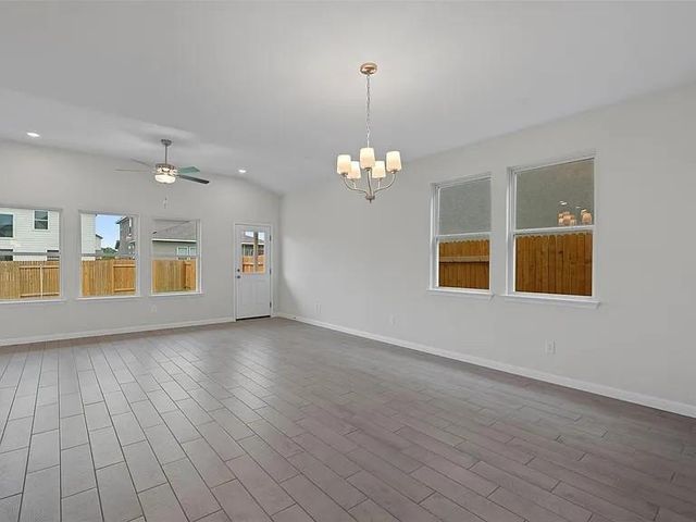 153 Arena DR, Liberty Hill, TX 78642