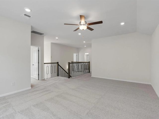 153 Arena DR, Liberty Hill, TX 78642