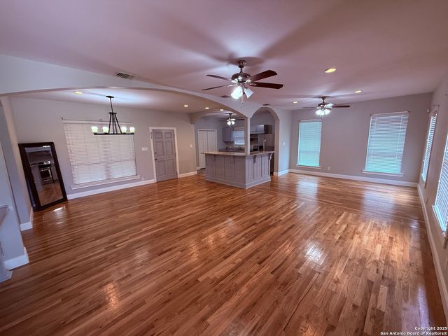2222 huisache, San Antonio, TX 78201
