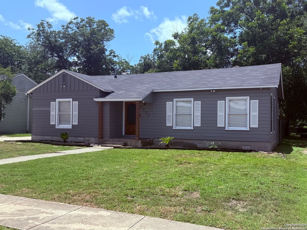 2222 huisache, San Antonio, TX 78201