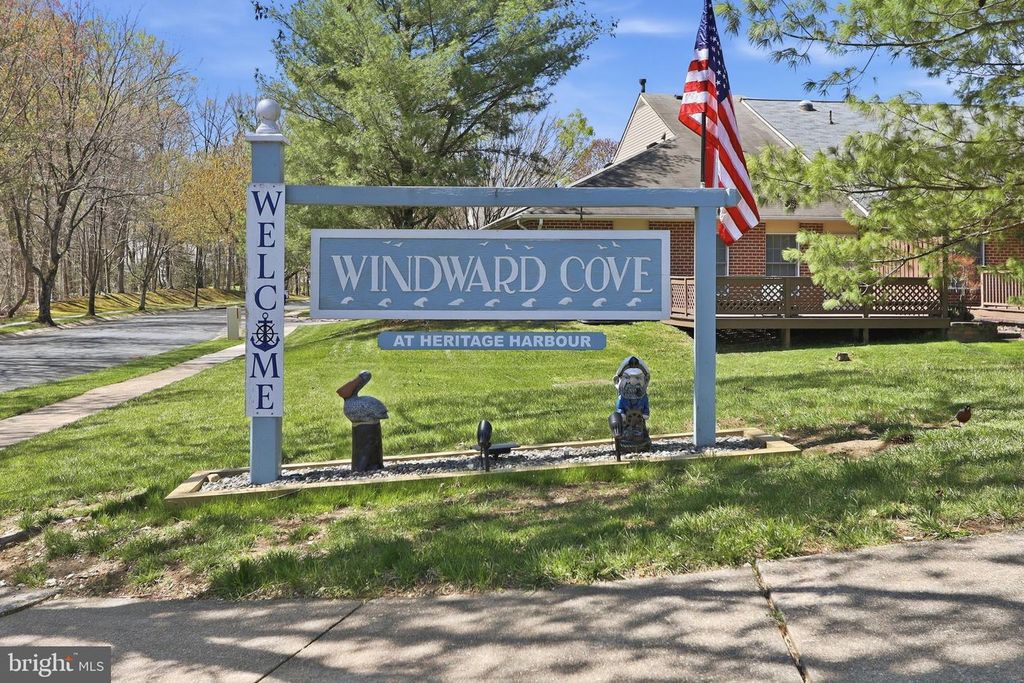 Image 29 of property listing at 905 YARDARM LN, Annapolis, MD 21401