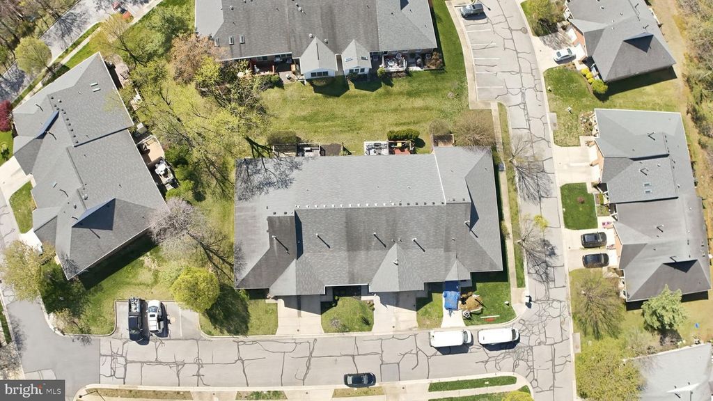 Image 30 of property listing at 905 YARDARM LN, Annapolis, MD 21401