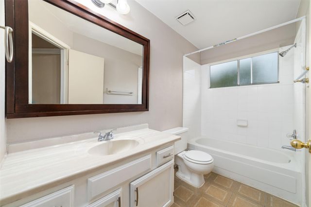 1934 Pincher Creek Drive, Spring, TX 77386