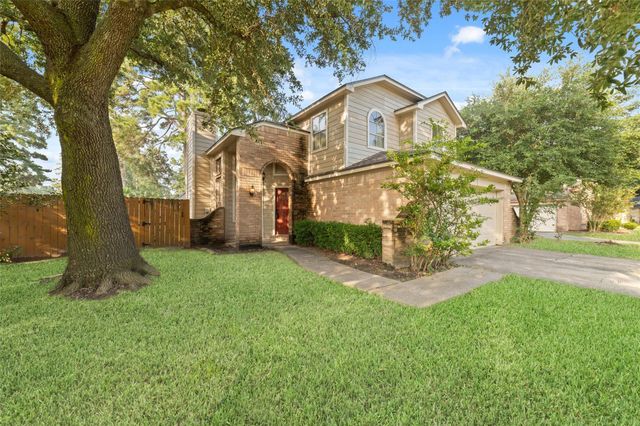 1934 Pincher Creek Drive, Spring, TX 77386