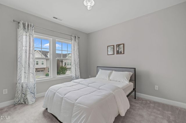 108 Tree Hill Lane, Holly Springs, NC 27540