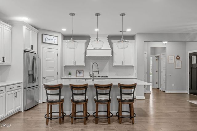 108 Tree Hill Lane, Holly Springs, NC 27540