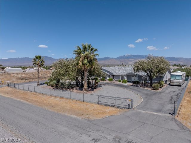 3751 South Mariposa Avenue, Pahrump, NV 89048