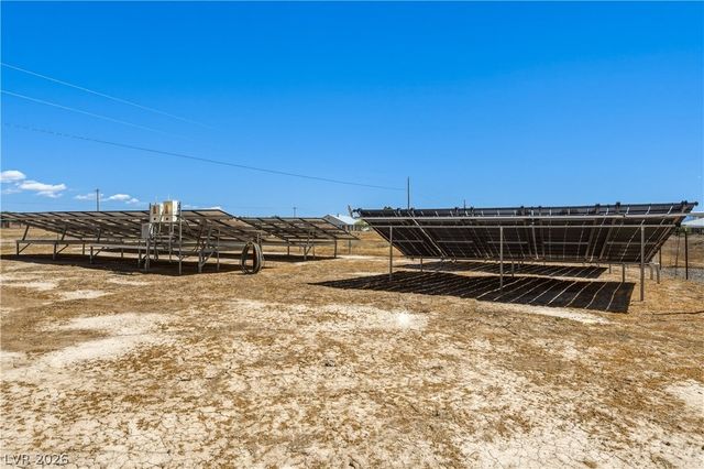 3751 South Mariposa Avenue, Pahrump, NV 89048