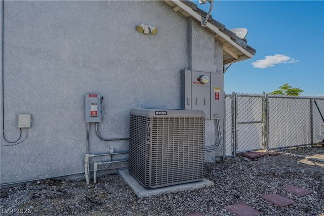 3751 South Mariposa Avenue, Pahrump, NV 89048