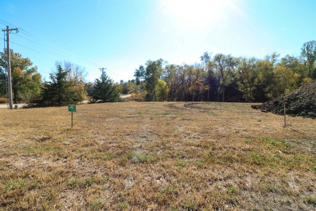 195 Switchgrass Lane, Bennet, NE 68317