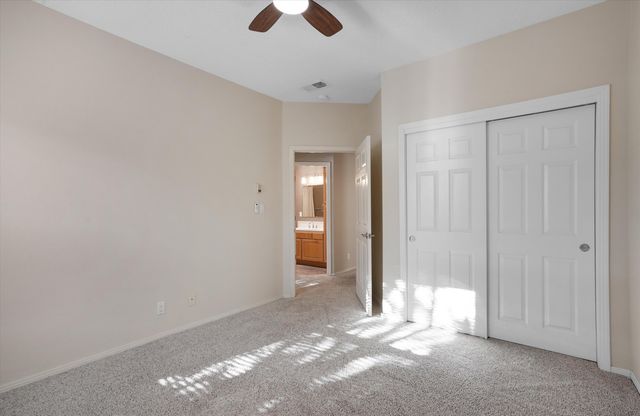 5704 Vulcan Vista Drive NE, Albuquerque, NM 87111