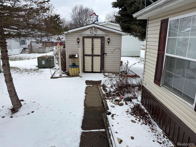 46 Bellwood, Swartz Creek, MI 48473