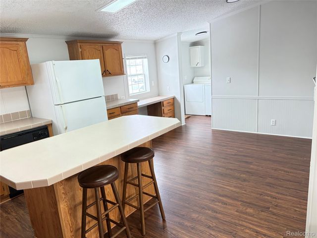 46 Bellwood, Swartz Creek, MI 48473