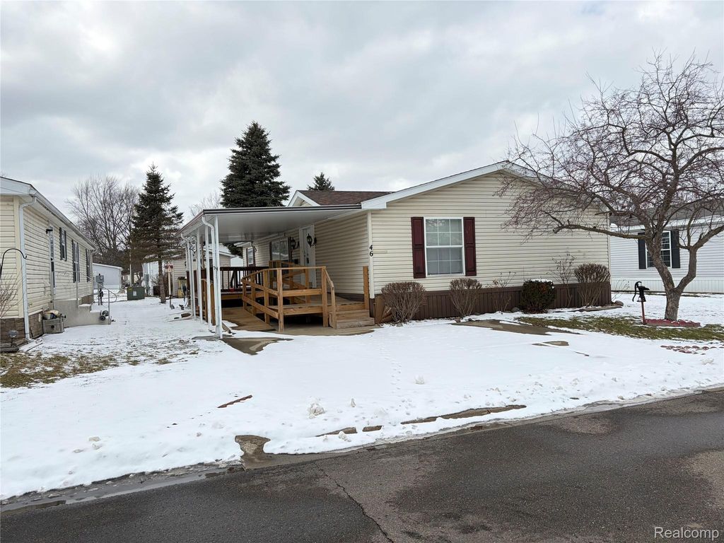 46 Bellwood, Swartz Creek, MI 48473