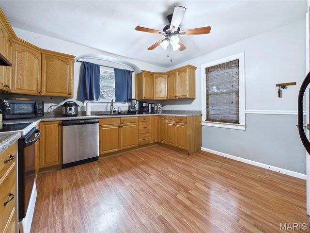1911 N Charles Street, Belleville, IL 62221