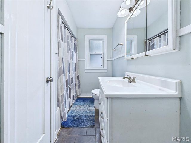1911 N Charles Street, Belleville, IL 62221
