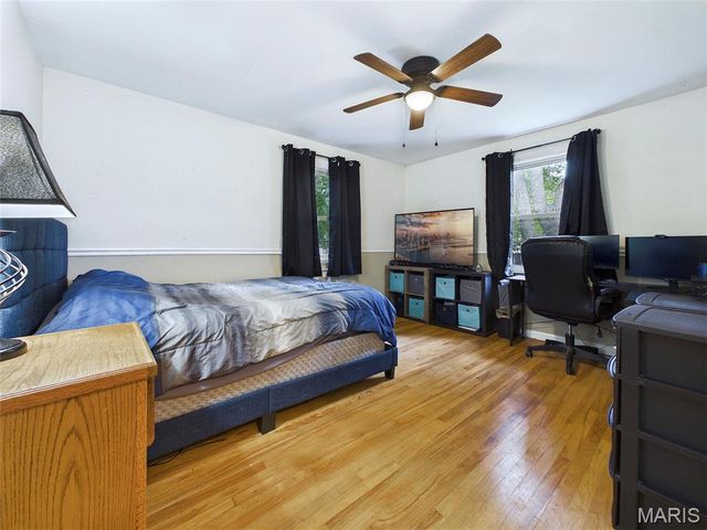 1911 N Charles Street, Belleville, IL 62221