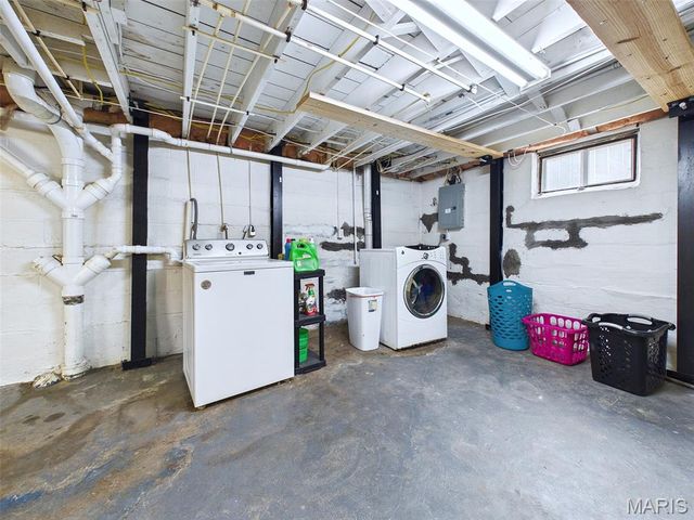 1911 N Charles Street, Belleville, IL 62221