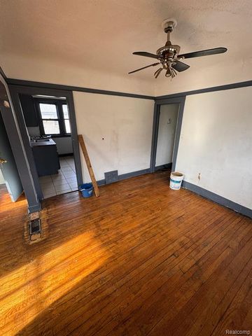 8088 Wisconsin Street, Detroit, MI 48204