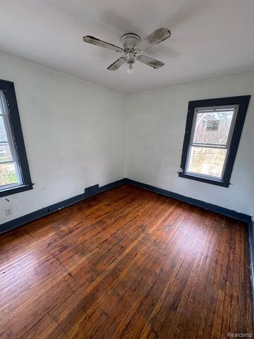 8088 Wisconsin Street, Detroit, MI 48204