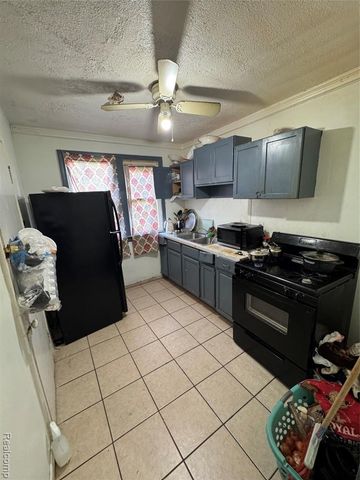 8088 Wisconsin Street, Detroit, MI 48204