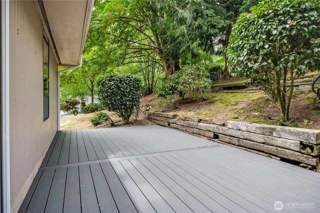 9810 116th Place NE, Kirkland, WA 98033