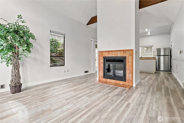 9810 116th Place NE, Kirkland, WA 98033