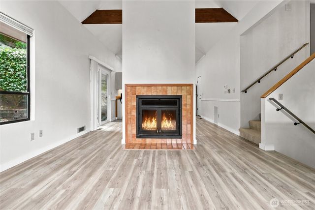 9810 116th Place NE, Kirkland, WA 98033