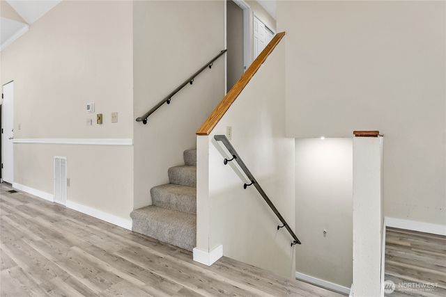 9810 116th Place NE, Kirkland, WA 98033