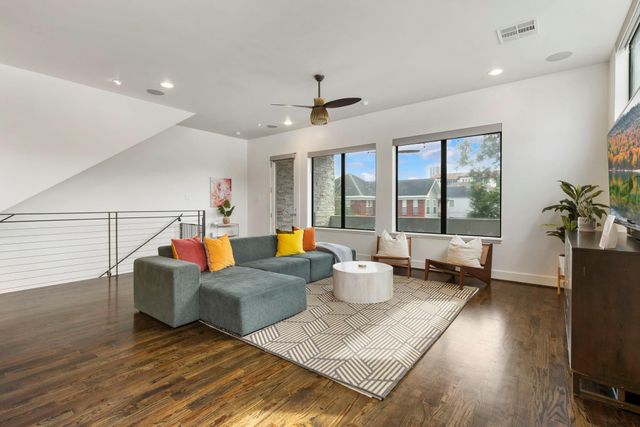 1617 Wichita Street, Houston, TX 77004