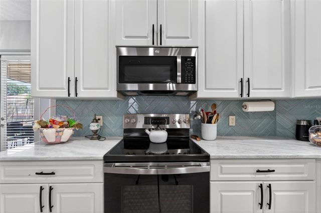 2665 HICKORY VIEW LOOP, Lakeland, FL 33813