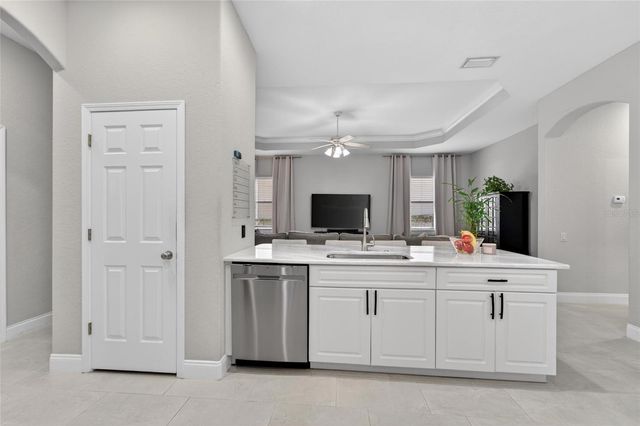 2665 HICKORY VIEW LOOP, Lakeland, FL 33813