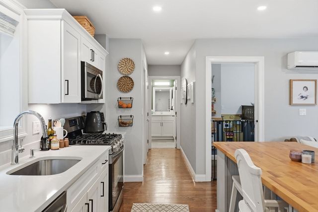 101 Summit Ave 1, Winthrop, MA 02152