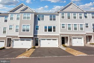 138 EVERLEIGH DR, Royersford, PA 19468