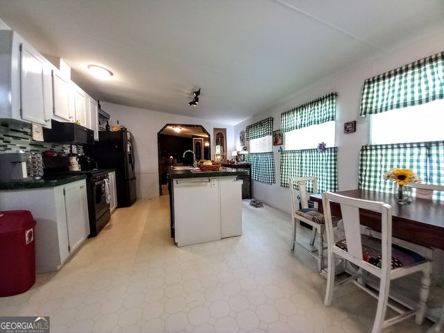 328 Kelly Creek Road, Waco, GA 30182