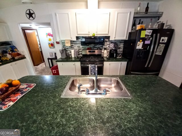 328 Kelly Creek Road, Waco, GA 30182