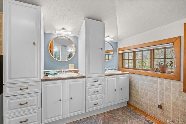 1134 S Washington Street, Denver, CO 80210