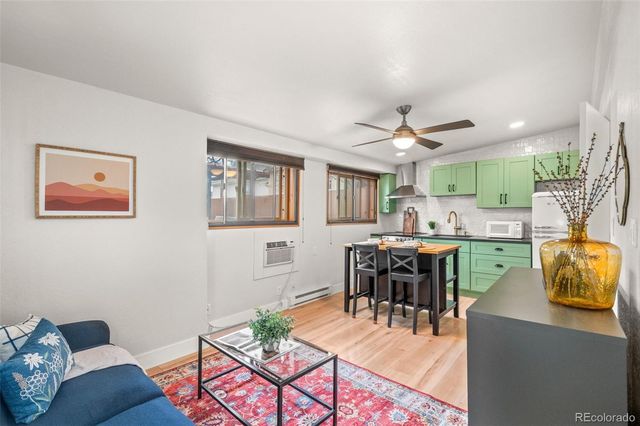 1134 S Washington Street, Denver, CO 80210