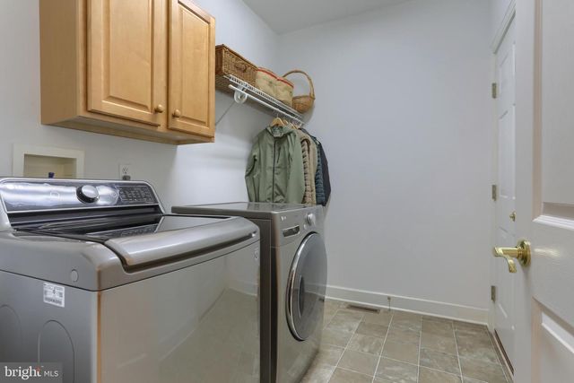 1265 STONE CREEK DR, Hummelstown, PA 17036